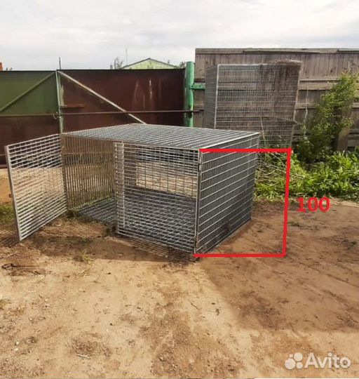 Металлическая клетка