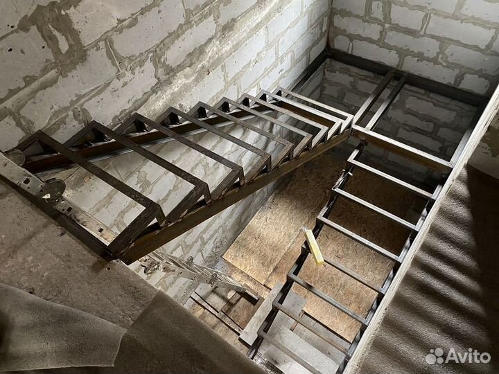 Лестница металлическая бесплатнная доставка