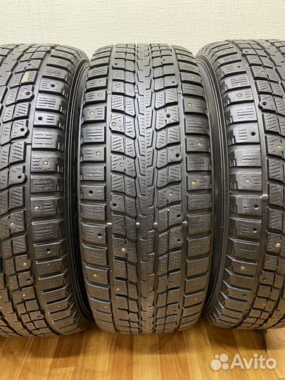 Dunlop SP Winter Ice 01 235/65 R17