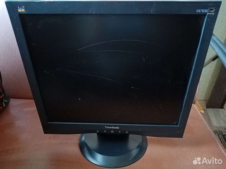 Монитор на запчасти