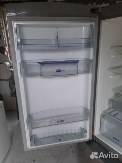 Холодильник whirlpool no frost
