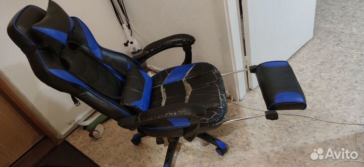 Компьютерное кресло