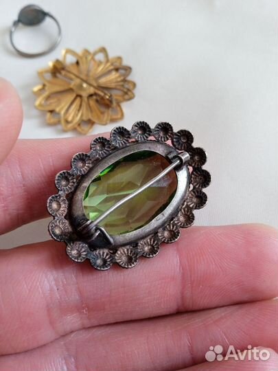 Бижутерия- (одним лотом)