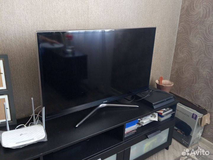 Телевизор SMART tv 43 дюйма бу