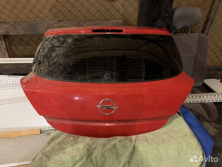 Крышка багажника Opel Astra H купе