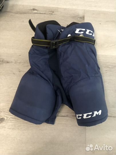 Продам хоккейную форму детскую