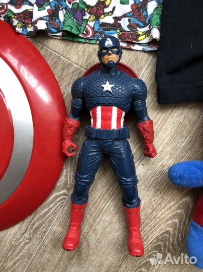 Пакетом Марвел