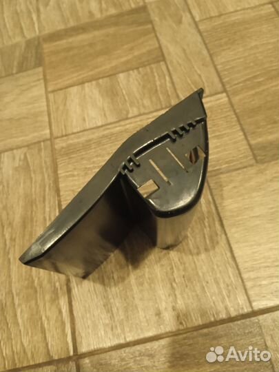 Пепельница центральной консоли Audi 200 C3