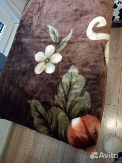 Плед новый,2 спальный большой