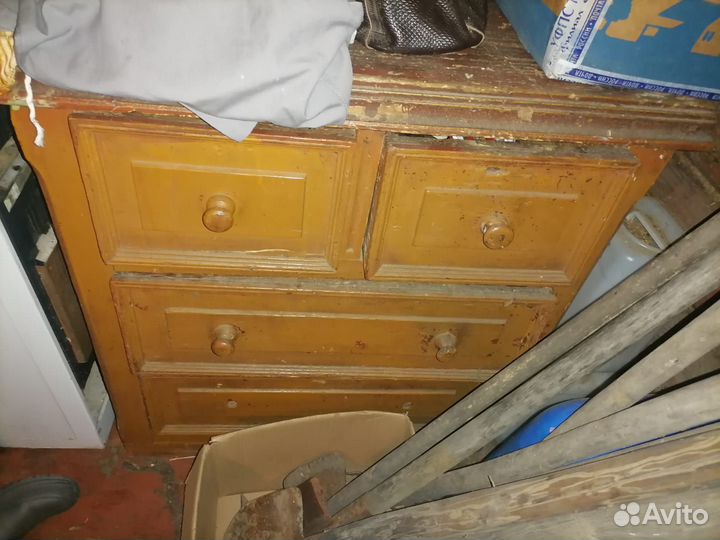 Камод старинный