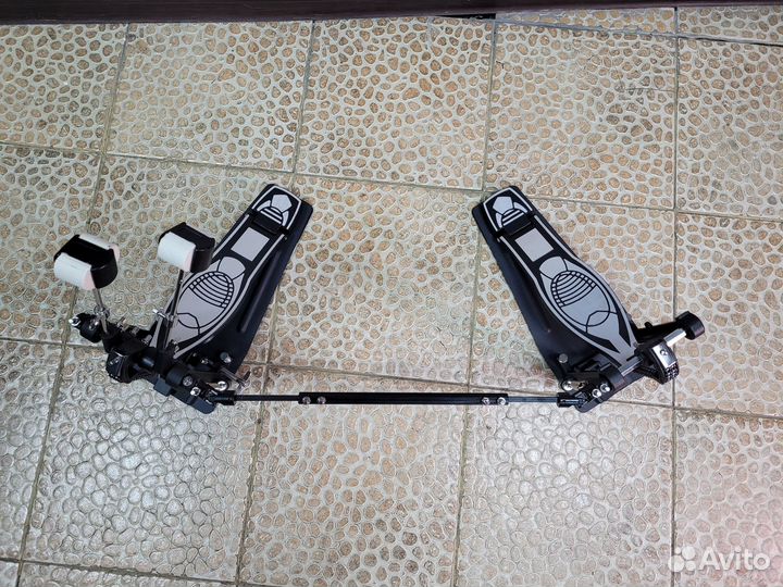 Двойная педаль бас-барабана (кардан) Asanasi P-500