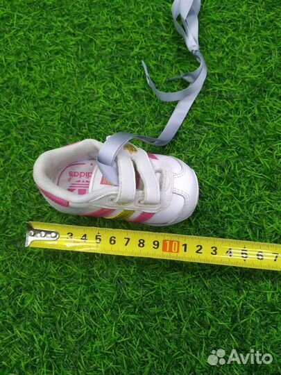 Брелок/сувенир/ ёлочные украшения кроссовок Adidas