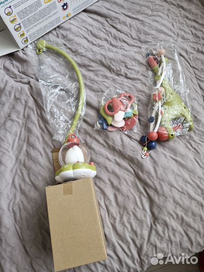 Мобиль на кроватку с игрушками и ночником