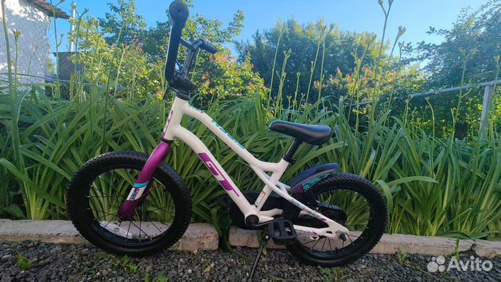 Велосипед GT