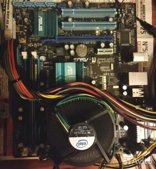 Материнская плата с процессором