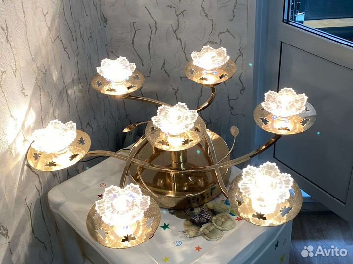 Люстра потолочная