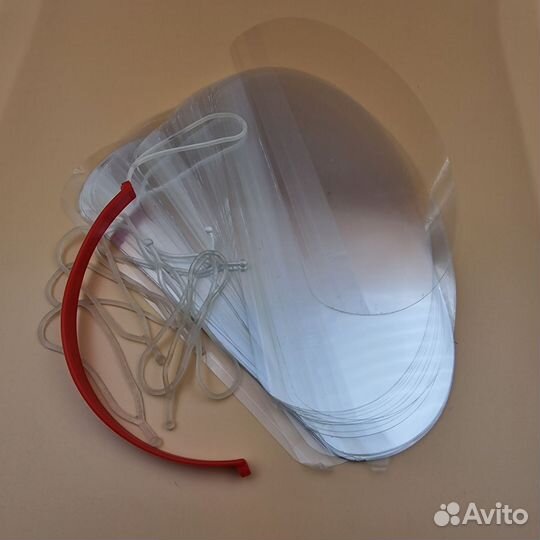 Маска для защиты лица при стрижке