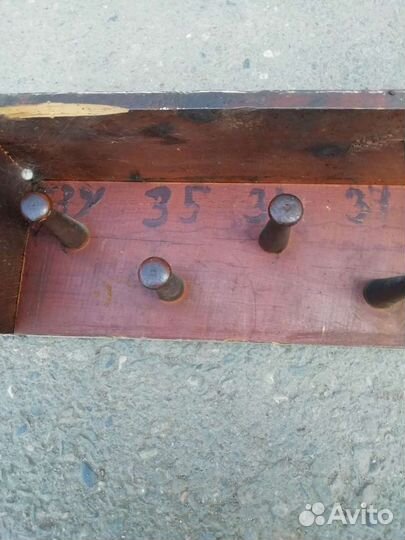 Вешалка настенная старинная