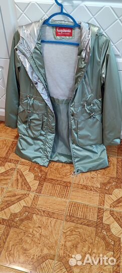 Куртка демисезонная для девочки 140 146