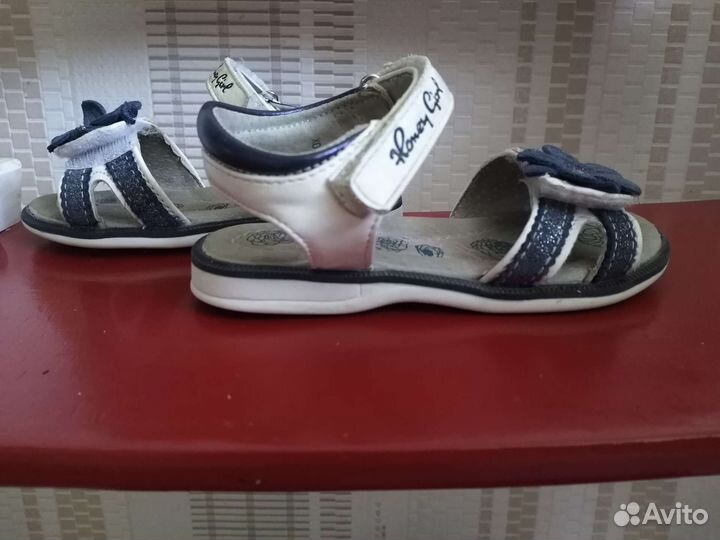 Босоножки для девочки