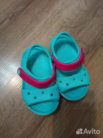 Босоножки Crocs C4 21 р для девочки