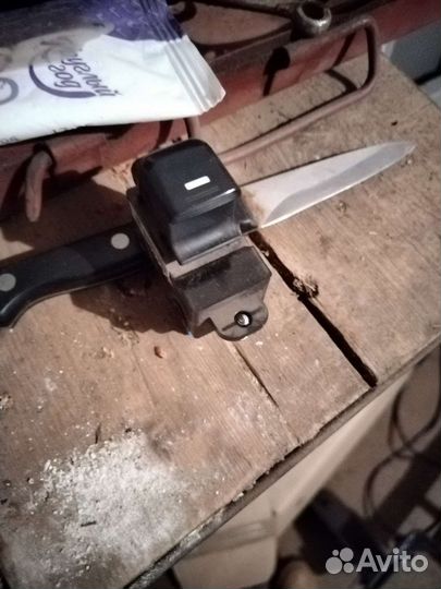 Кнопка стеклоподъёмника kia Rio 3