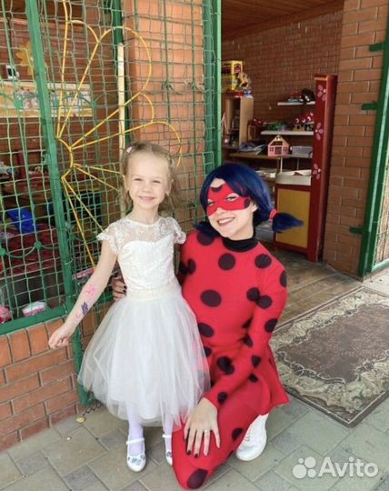 День рождение вместе с леди баг