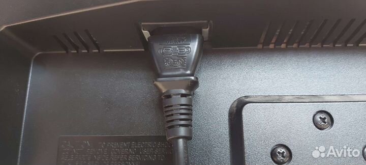 Монитор Samsung 2223NW 22