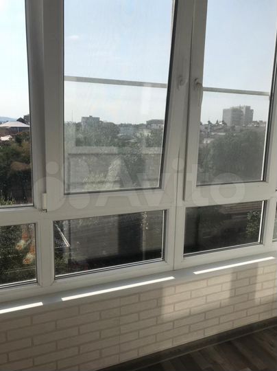 2-к. квартира, 52 м², 5/5 эт.