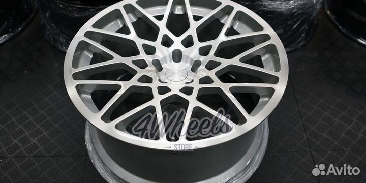 Кованые диски Audi A7 R20