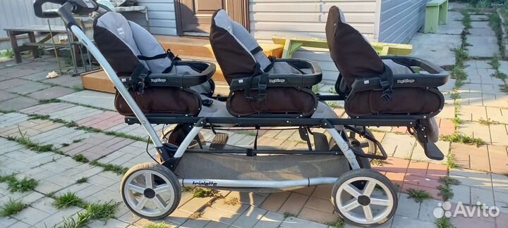 Коляска для тройни PegPerego