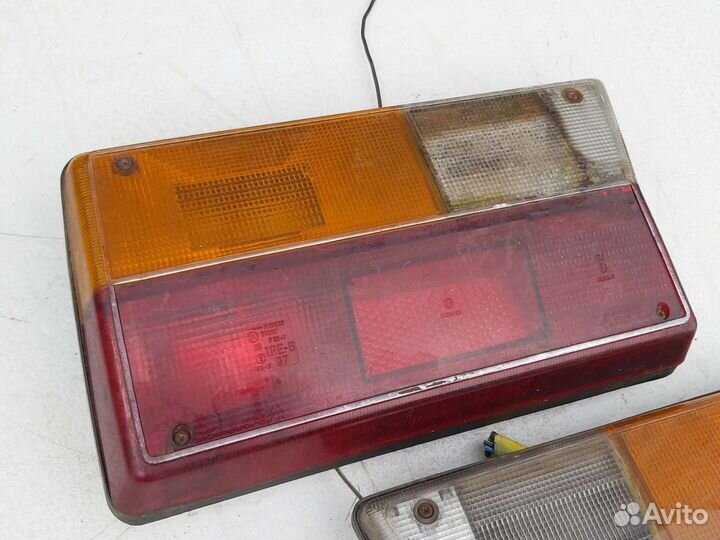 Задние фонари saab 99