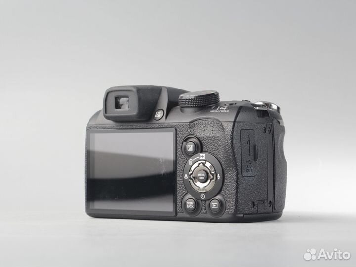 Фотоаппарат Fujifilm Finepix S4000