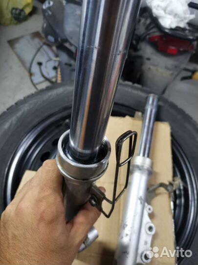 Перья вилки, передние амортизаторы