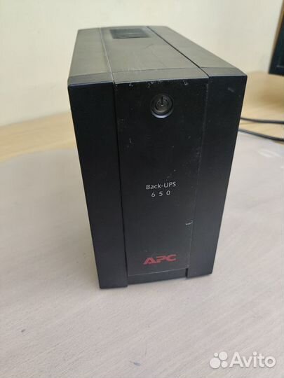 Источники бесперебойного питания APC, Ippon