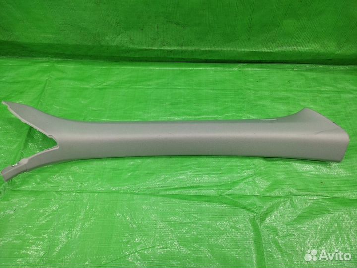 Обшивка стойки передней прав. перед. Volkswagen To