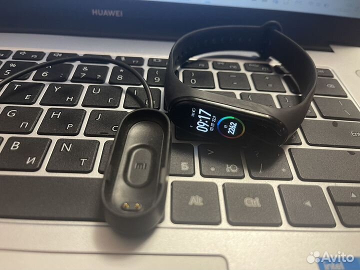 Смарт часы mi bend 4