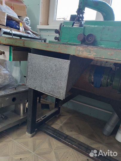 Брусовочная машина Фортуна для спуска края кожи