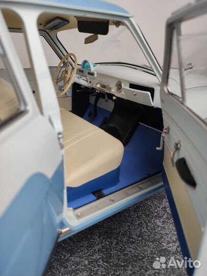 Сборная модель волга газ 21 1:8. Деагостини