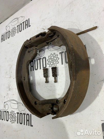 Тормозной механизм задний левый Bmw 745 E65 N62B44