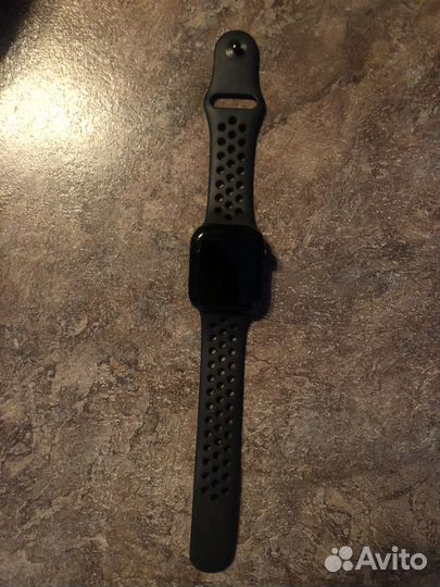 Часы apple watch 7 41 mm nike