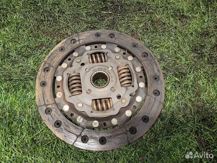 Диск сцепления Ford Mondeo 2 1.8