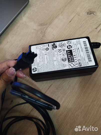 Блок питания, сетевой адаптер 0957-2304