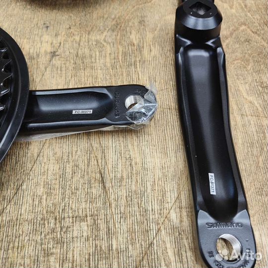 Система шатунов под квадрат и три звезды шимано