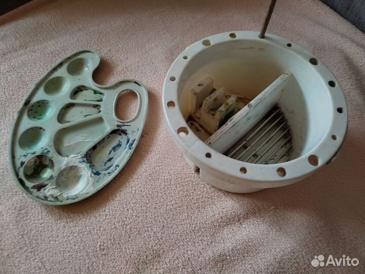 Баночка для рисования, палитра