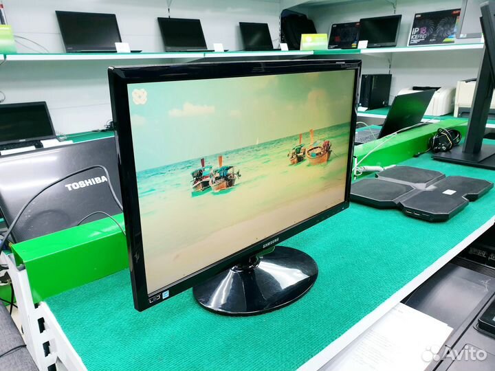 Монитор Samsung 22