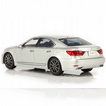 LEXUS レクサス　NX \"F SPORT\" 1/43スケール lexus ls 460 - Товары для хобби и отдыха в Москве | Авито