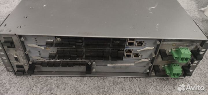 Сетевое и телекоммуникационное оборудование