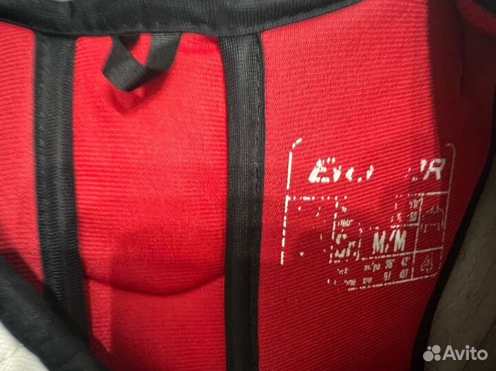 Нагрудник хоккейный bauer