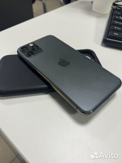 iPhone 11 Pro, 64 ГБ